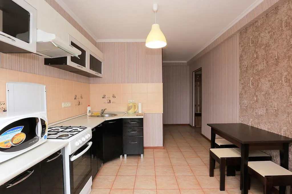 Apartment On Obolonskiy Prospect 12 Киев
