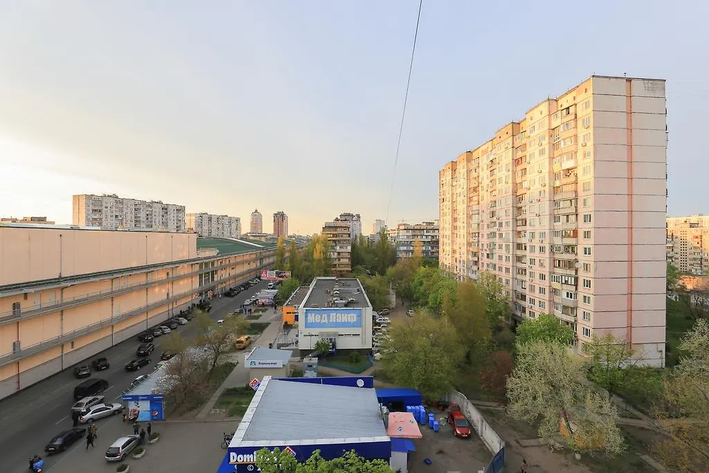 Apartment On Obolonskiy Prospect 12 Kijów